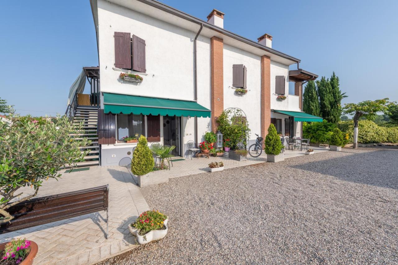 Vila Casacobelli Monzambano Exteriér fotografie
