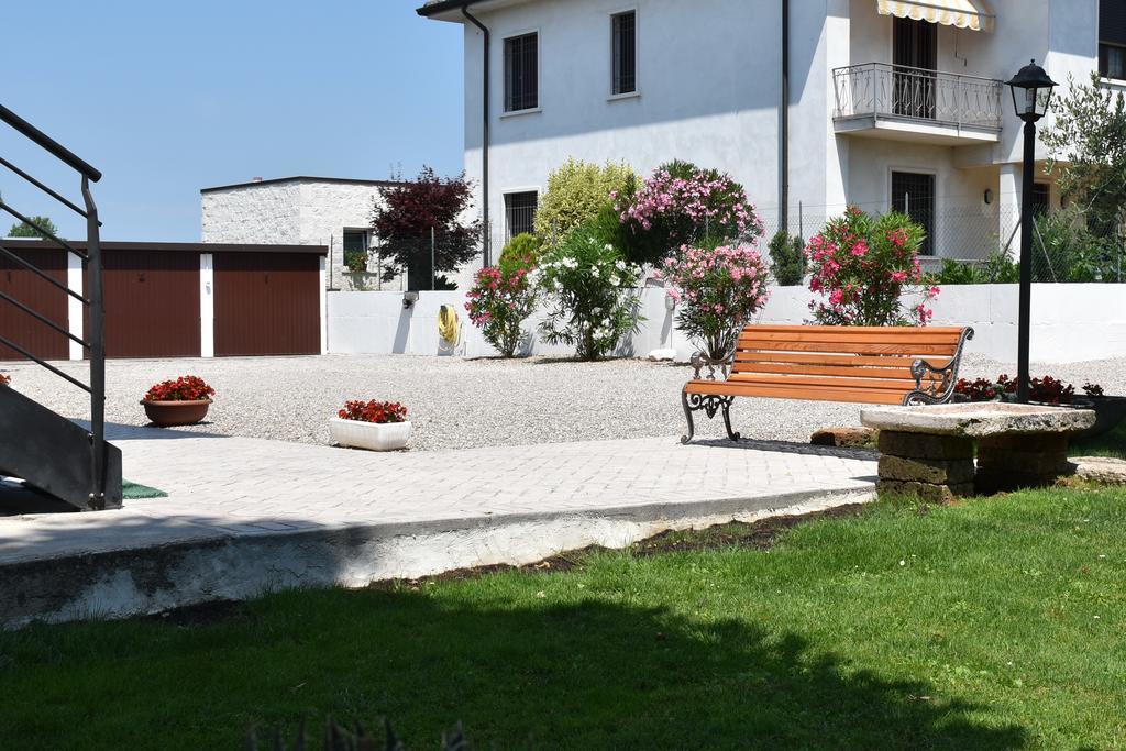 Vila Casacobelli Monzambano Exteriér fotografie