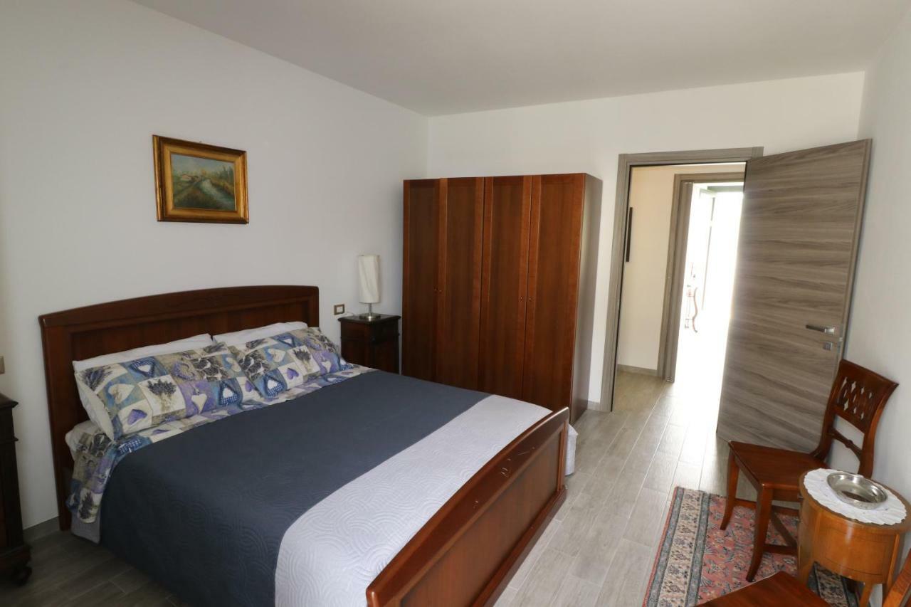 Vila Casacobelli Monzambano Exteriér fotografie